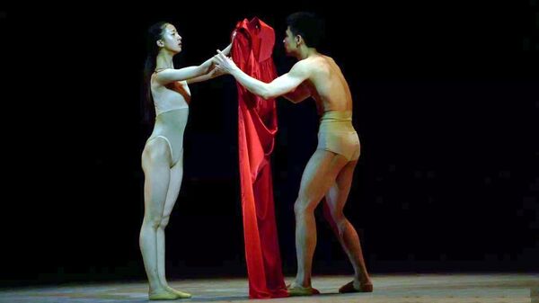 中國舞蹈家邱芸庭摘得貝努瓦獎 - 俄羅斯衛星通訊社