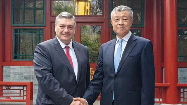 中國政府朝鮮半島事務特別代表劉曉明和俄羅斯副外長魯登科 - 俄羅斯衛星通訊社
