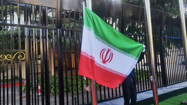 Флаг Исламской Республики Иран - 俄羅斯衛星通訊社