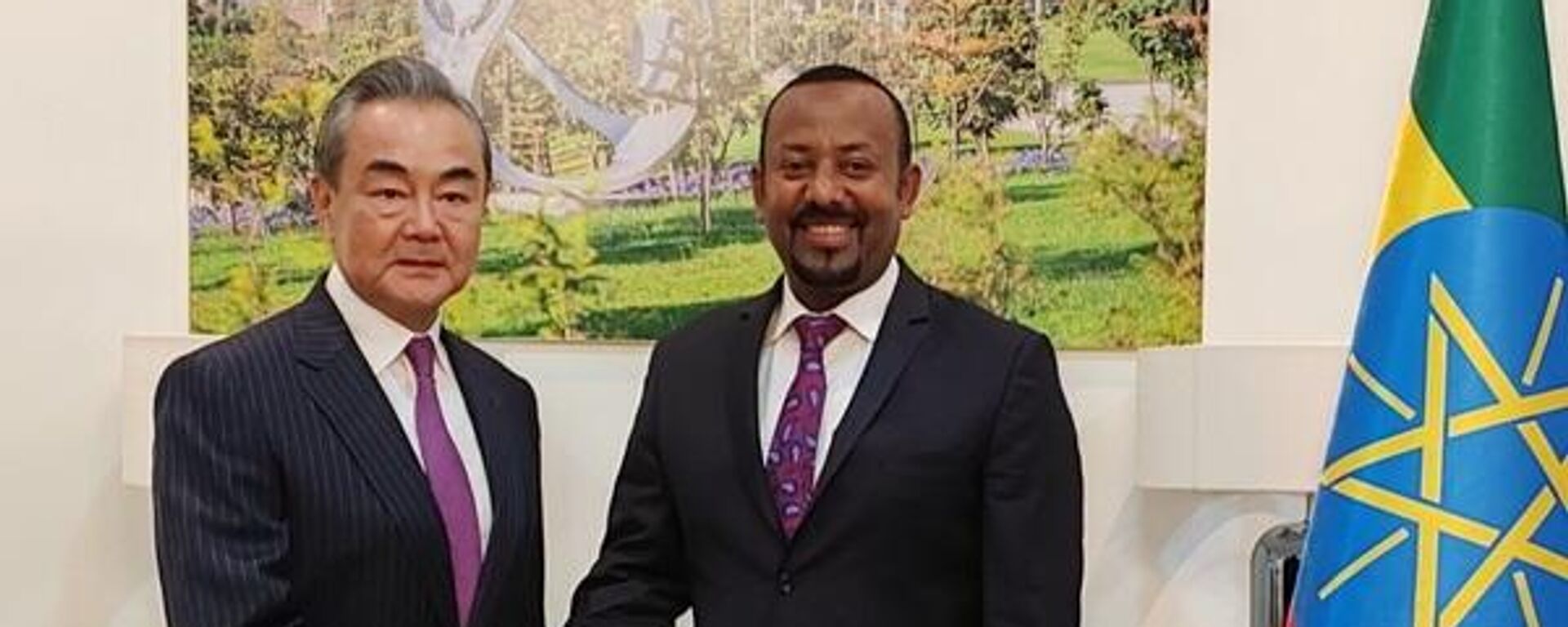 中央外辦主任王毅與埃塞俄比亞總理阿比·艾哈邁德·阿里 - 俄羅斯衛星通訊社, 1920, 22.07.2023