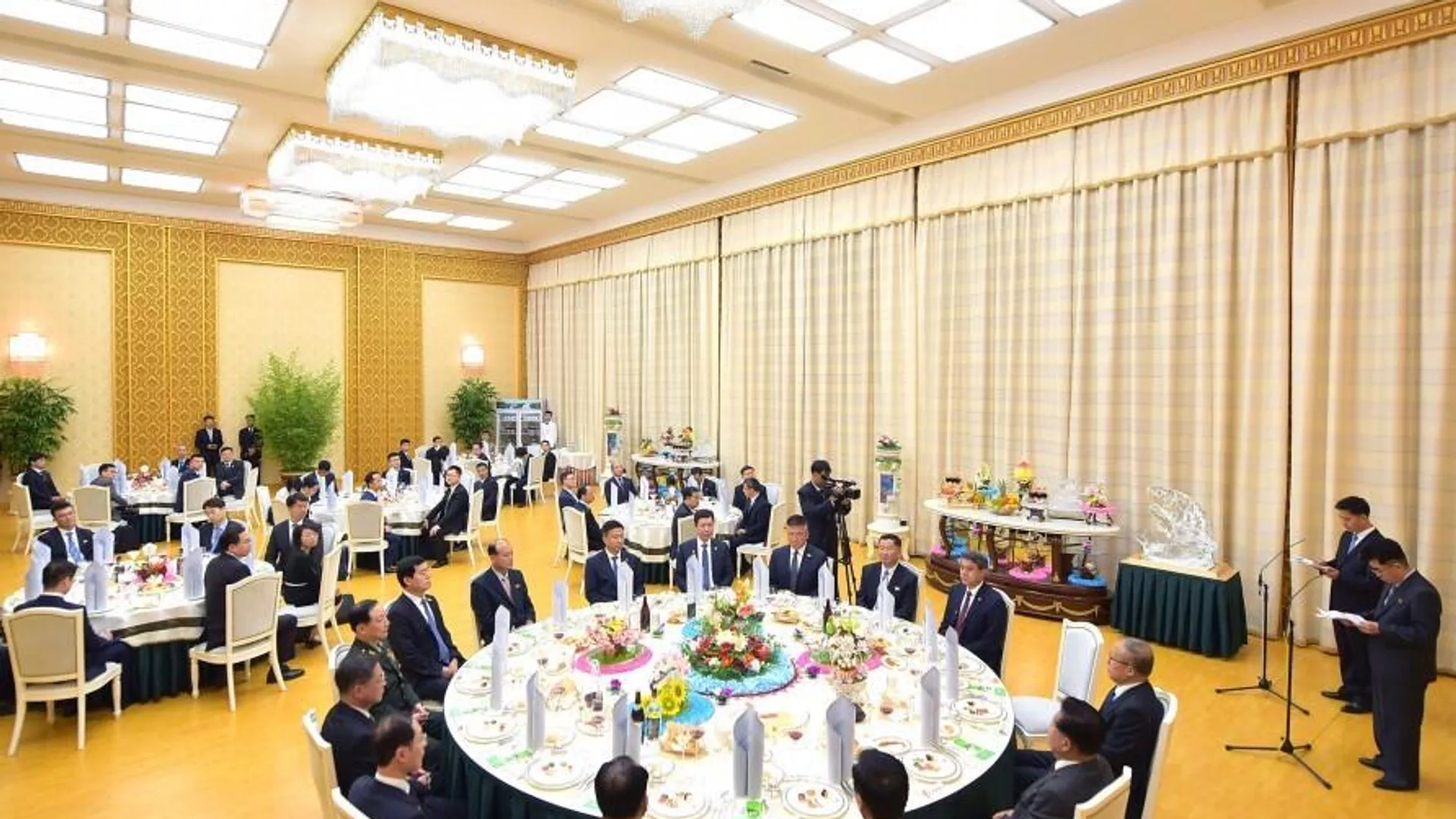 朝鮮設宴歡迎中國黨政代表團訪問