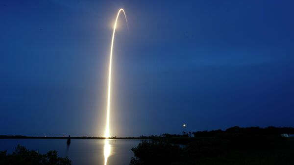 NASA：“獵鷹9號”火箭將“龍”載人飛船送往國際空間站  - 俄羅斯衛星通訊社