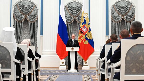 普京總統贊揚俄羅斯英雄 - 俄羅斯衛星通訊社