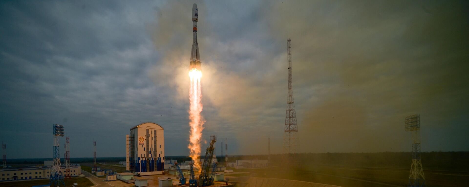 8 月 11 日，载有近50年来首个国产无人月球探测器“月球-25”的“联盟2.1b”火箭于莫斯科时间2时11分从东方发射场发射升空 - 俄罗斯卫星通讯社, 1920, 13.08.2023