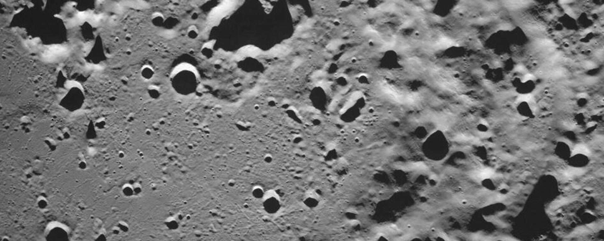 “月球-25”號拍攝首張月球表面照片 - 俄羅斯衛星通訊社, 1920, 17.08.2023