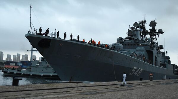 俄罗斯舰艇编队驶入中国青岛港 - 俄罗斯卫星通讯社