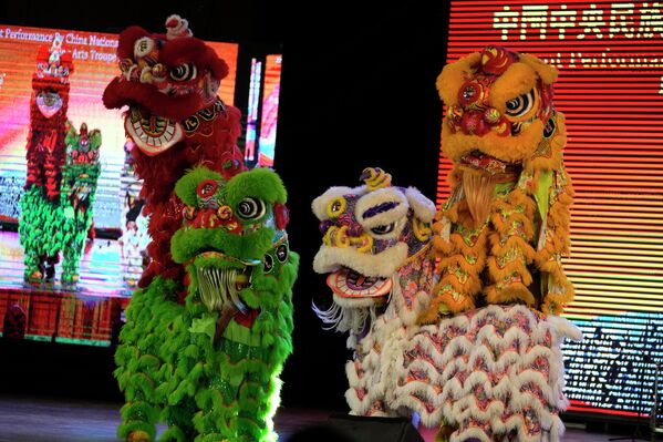 舞狮表演 - 俄罗斯卫星通讯社