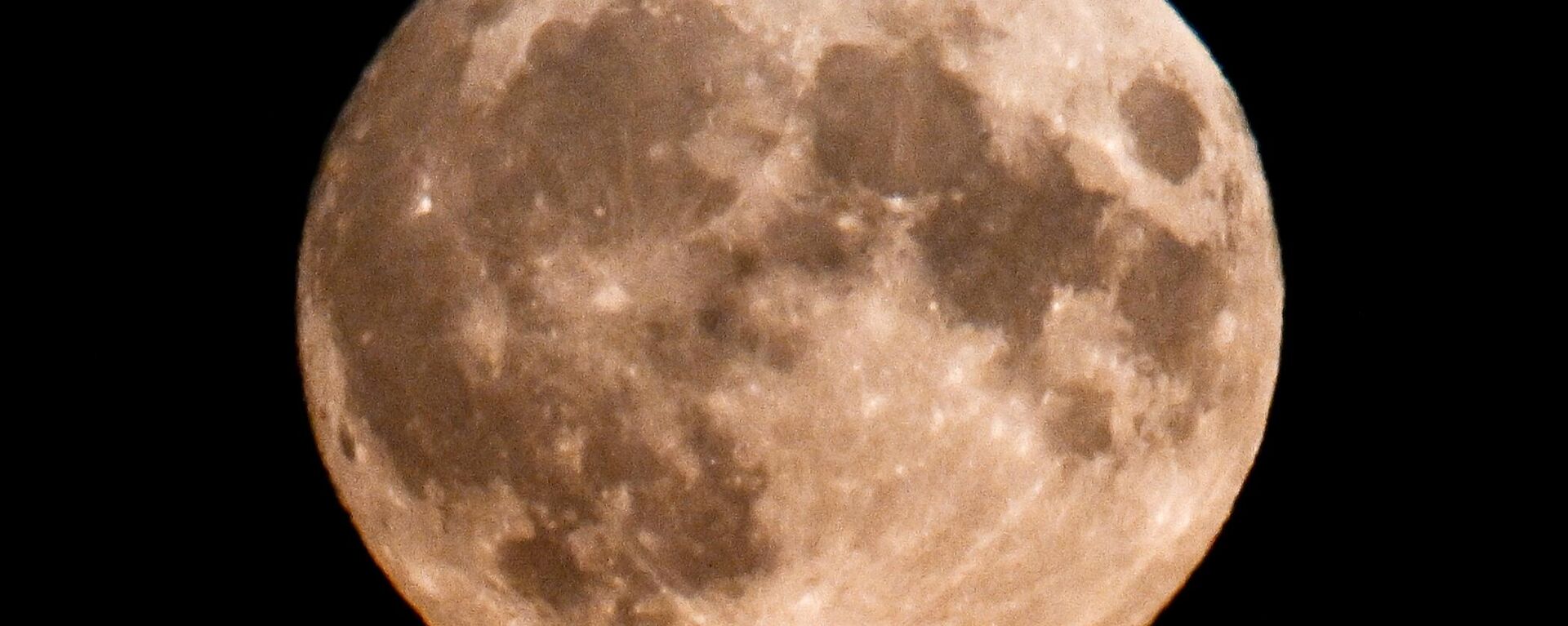 月球 - 俄羅斯衛星通訊社, 1920, 24.10.2023
