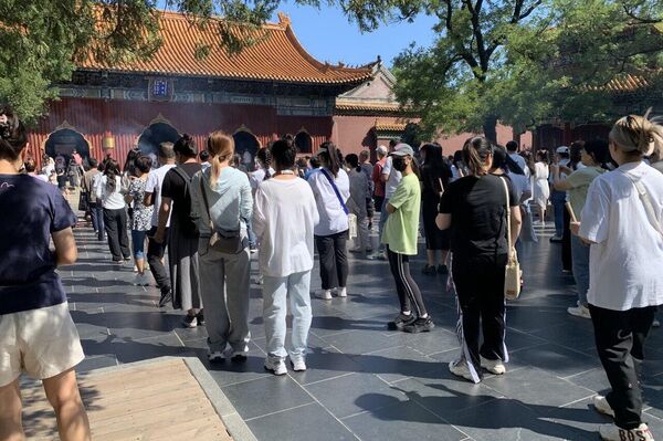 寺庙游在中国年轻人中走红 - 俄罗斯卫星通讯社