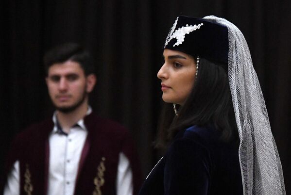 亚美尼亚民族服装。 - 俄罗斯卫星通讯社