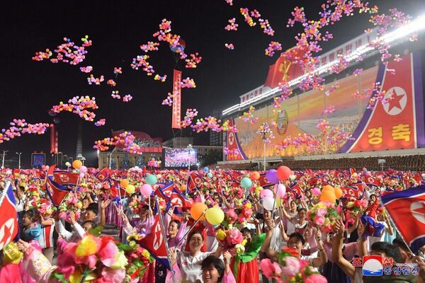 Масштабный парад в Пхеньяне в честь 75-летия основания страны, КНДР,  8 сентября 2023 - 俄罗斯卫星通讯社
