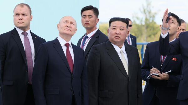 俄罗斯总统普京和朝鲜最高领导人金正恩在东方航天发射场 - 俄罗斯卫星通讯社