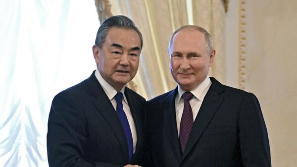 普京表示，俄罗斯和中国在构建多极世界方面立场一致 - 俄罗斯卫星通讯社