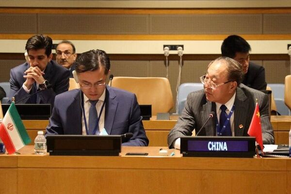 中國常駐聯合國代表張軍（右） - 俄羅斯衛星通訊社