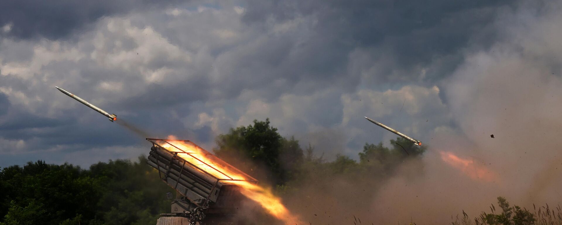 俄军打击军用机场基础设施 - 俄罗斯卫星通讯社, 1920, 13.01.2025