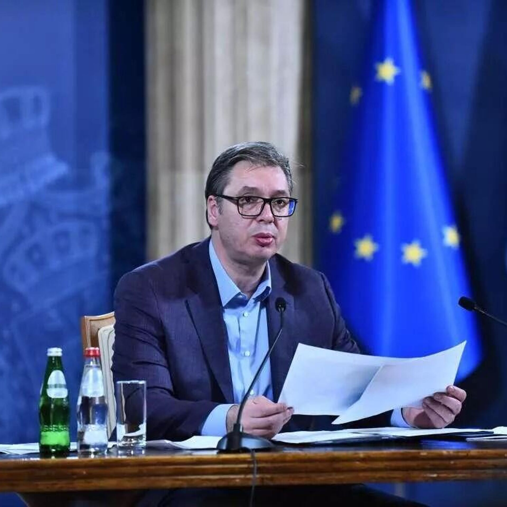 塞尔维亚经济部长呼吁加入对俄制裁引争议，武契奇回应