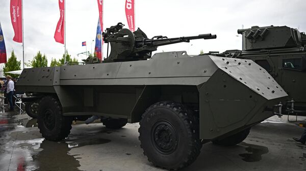 俄軍將於2024年春開始試驗無人駕駛裝甲車“鏨子” - 俄羅斯衛星通訊社