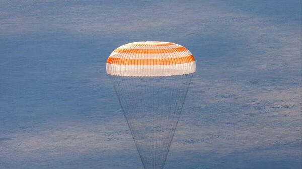 搭载三名宇航员的“联盟”号飞船将返回地球 - 俄罗斯卫星通讯社