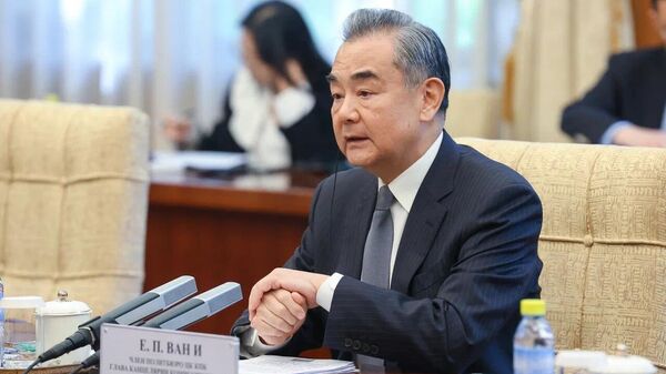 Лавров проводит переговоры с Министром иностранных дел Китая Ван И - 俄羅斯衛星通訊社