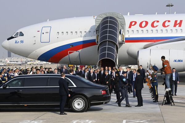 俄总统普京抵达北京 - 俄罗斯卫星通讯社