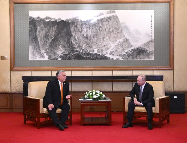 2023年10月17日，俄罗斯总统弗拉基米尔•普京与匈牙利总理欧尔班在北京会晤。 - 俄罗斯卫星通讯社