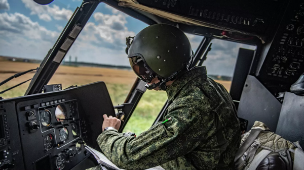 消息人士：俄国防部到2024年夏将挑选用于飞行员的自动枪