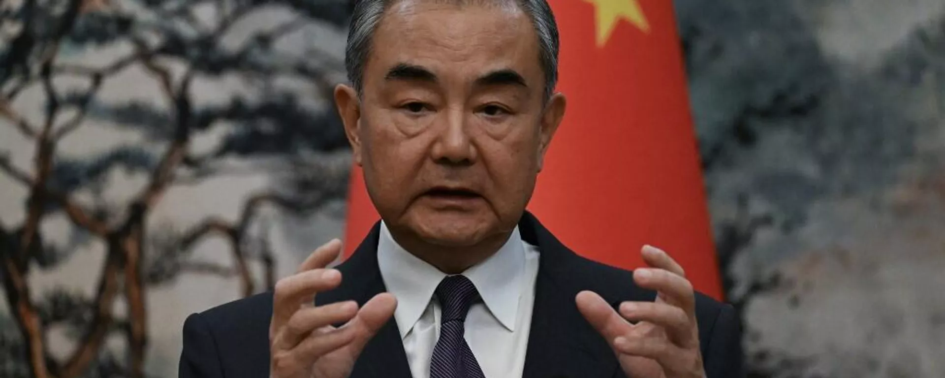 中國外交部長王毅舉行吹風會 - 俄羅斯衛星通訊社, 1920, 18.10.2023