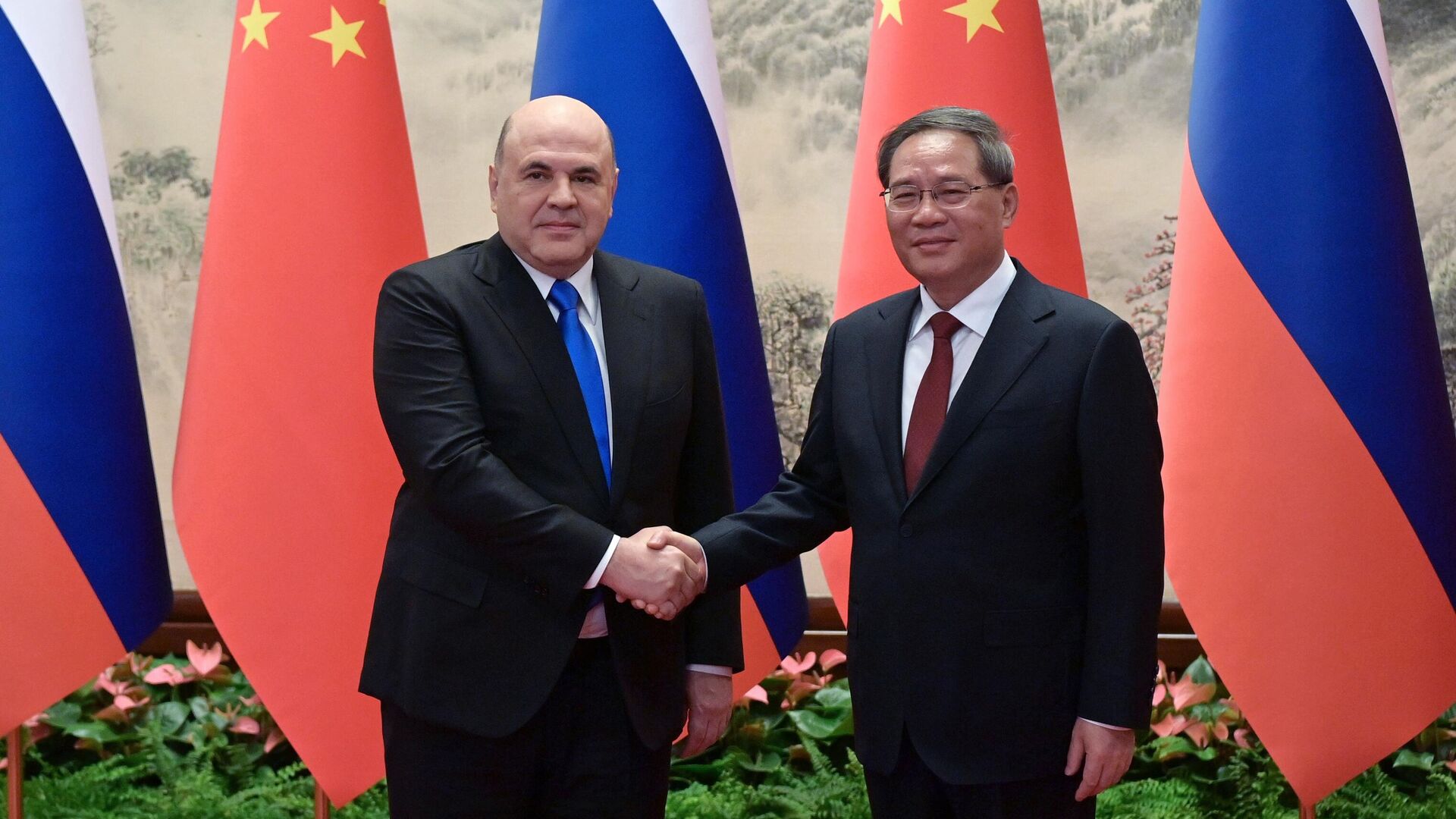 俄杜马议员：米舒斯京在访问中国期间已讨论基础设施和物流项目 - 2023年5月31日, 俄罗斯卫星通讯社