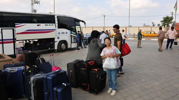 800多名外国人11月12日经拉法口岸撤离加沙地带 - 俄罗斯卫星通讯社