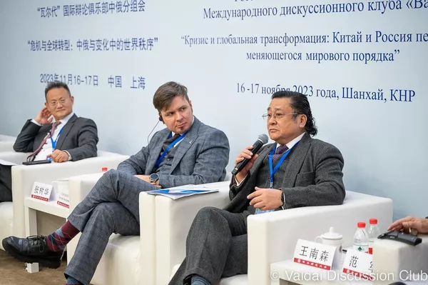 中俄專家會議在上海舉行:兩國“同一條船”和全球挑戰 中俄專家會議在上海舉行:兩國“同一條船”和全球挑戰 - 俄羅斯衛星通訊社