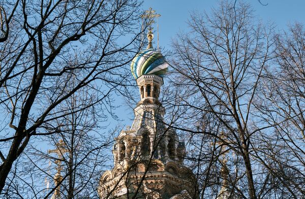 聖彼得堡滴血大教堂的圓頂。 - 俄羅斯衛星通訊社