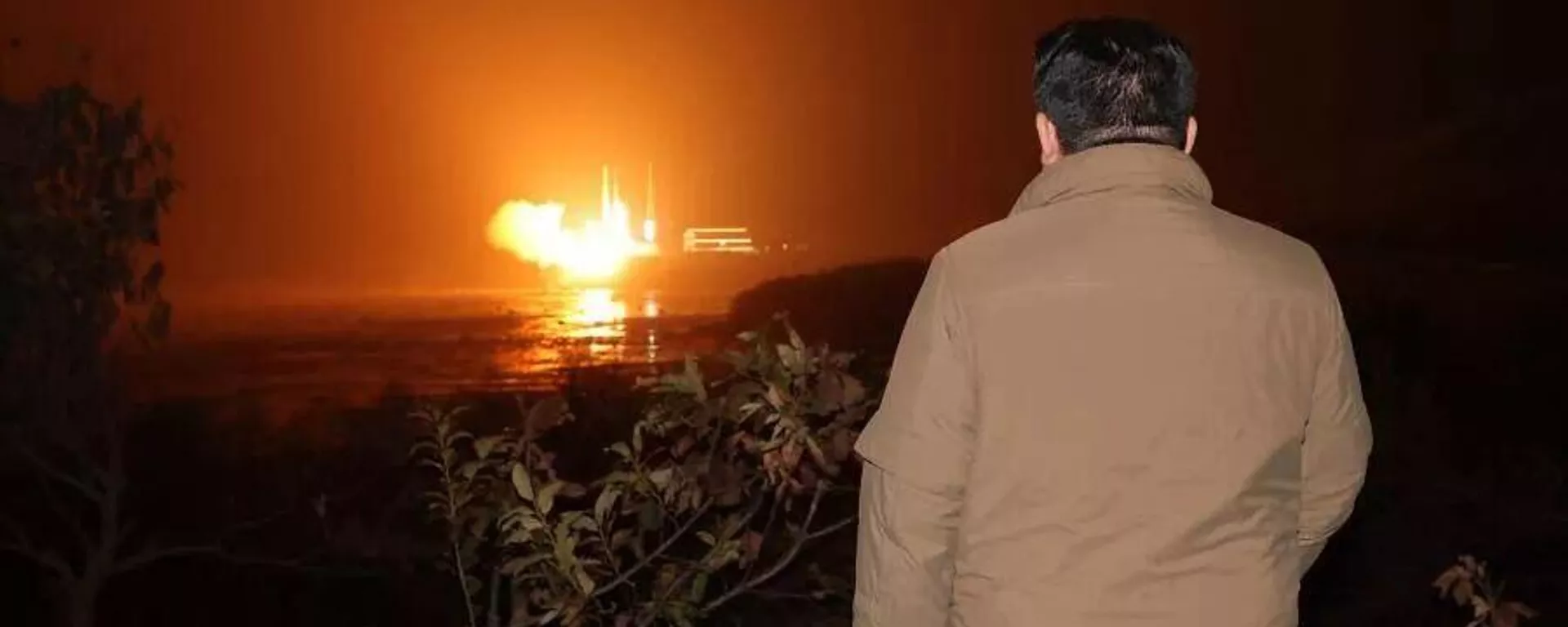 朝鮮利用“千里馬-1”號運載火箭將軍事偵察衛星“萬里鏡-1”送入軌道 - 俄羅斯衛星通訊社, 1920, 28.11.2023
