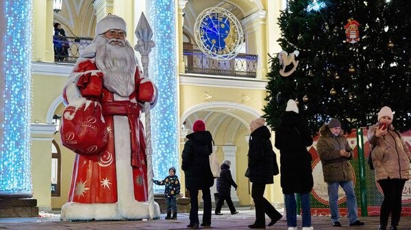 圣彼得堡圈楼站的新年装饰 - 俄罗斯卫星通讯社