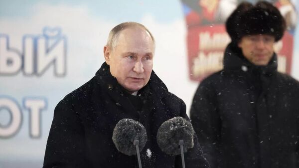 普京总统：俄罗斯弹道导弹核潜艇将执行战略威慑任务 - 俄罗斯卫星通讯社