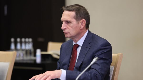 俄对外情报局局长对叛逃者库兹米诺夫的死讯置评