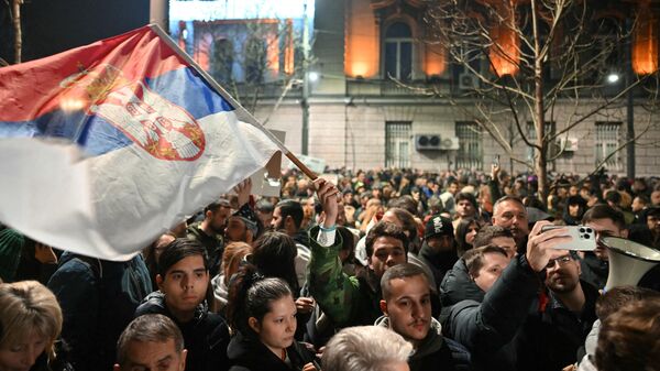 塞尔维亚抗议活动 - 俄罗斯卫星通讯社