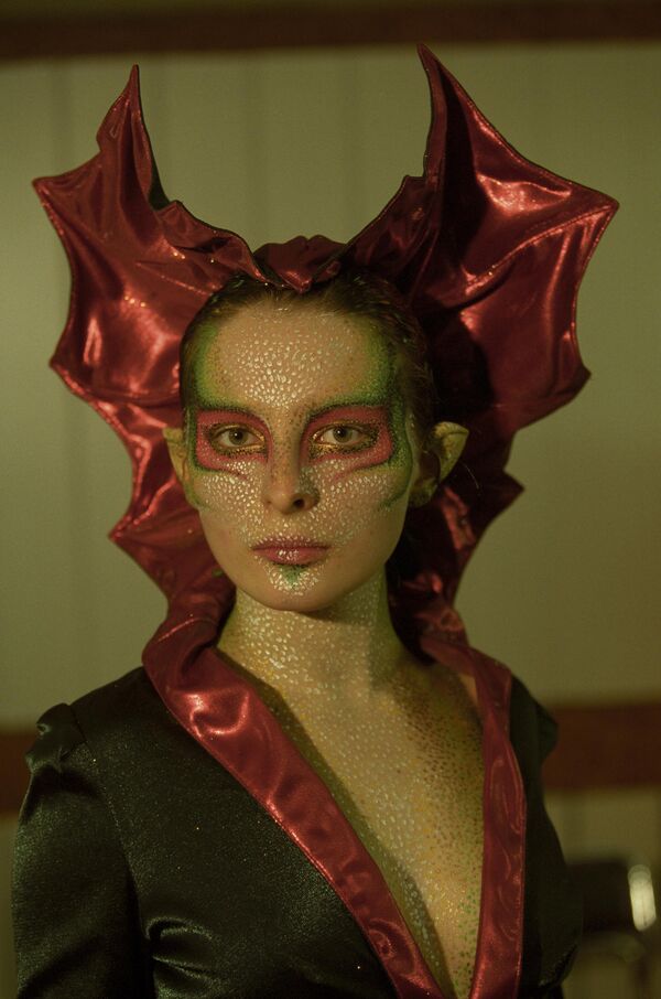 “女人-龍”是俄羅斯化妝品公司首席造型師伊琳娜·盧基揚諾娃的人體藝術作品。 - 俄羅斯衛星通訊社