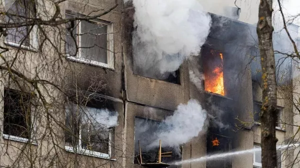 立陶宛维尔纽斯一公寓楼在爆炸后起火 - 俄罗斯卫星通讯社