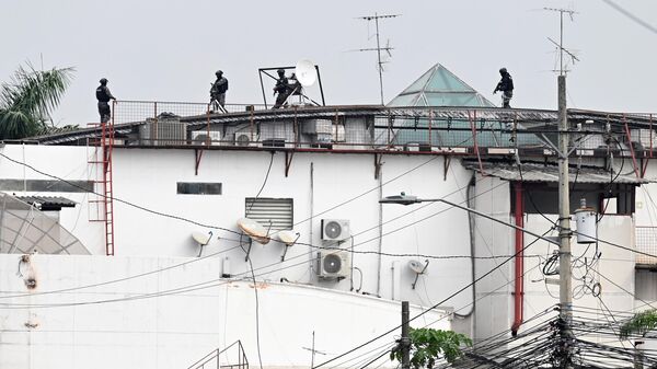 厄瓜多尔多所监狱骚乱，百余人被囚犯扣押 - 俄罗斯卫星通讯社