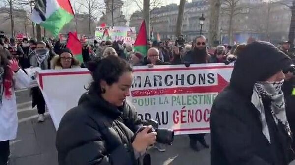 歐洲活動人士為支持巴勒斯坦從巴黎出發徒步走去布魯塞爾 - 俄羅斯衛星通訊社