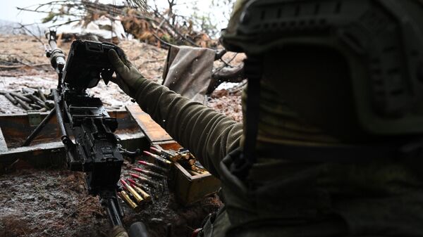 乌武装部队指挥官提议射穿那些违抗军令同胞的膝盖 - 俄罗斯卫星通讯社