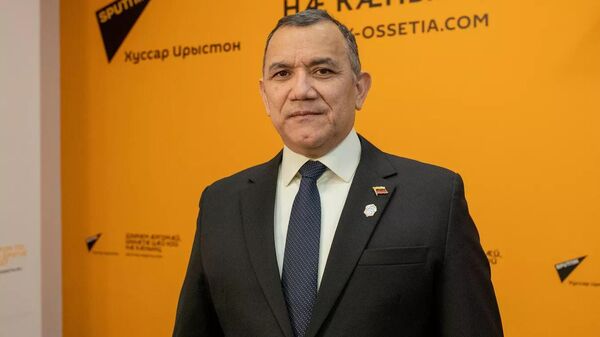 委內瑞拉駐俄羅斯大使赫蘇斯∙拉斐爾∙薩拉扎爾∙維拉茲克斯 - 俄羅斯衛星通訊社