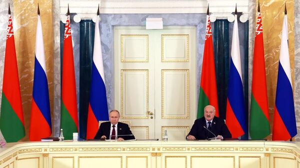 普京与卢卡申科签署联盟国家2024-2026 年发展计划 - 俄罗斯卫星通讯社