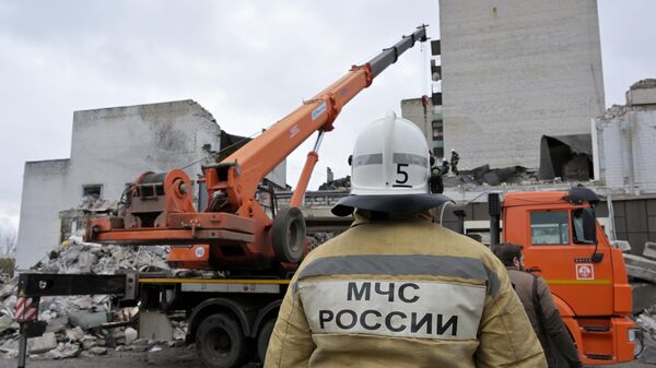 利西昌斯克面包店坍塌现场搜救行动已完成 - 俄罗斯卫星通讯社
