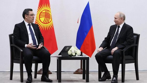俄罗斯总统：俄吉各领域关系发展顺利 - 俄罗斯卫星通讯社