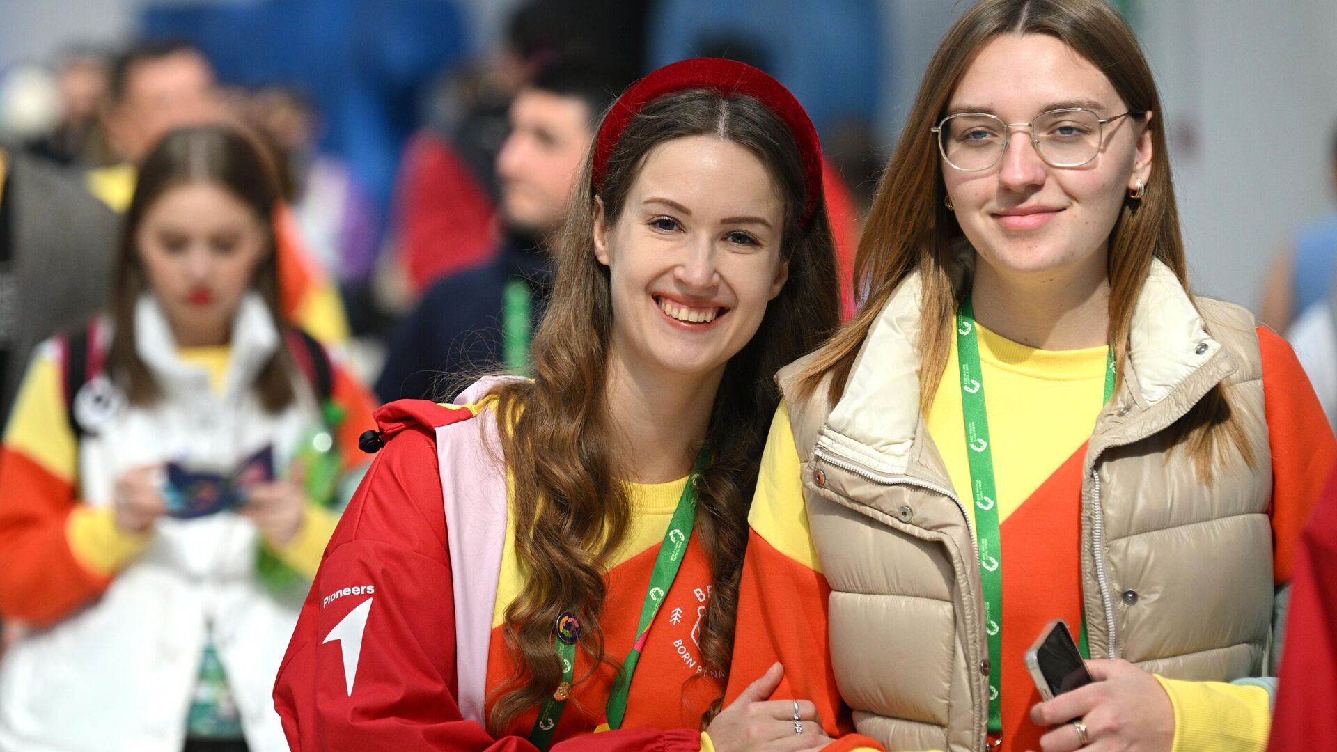 第四届中俄青年同走友谊路活动在索契举行 