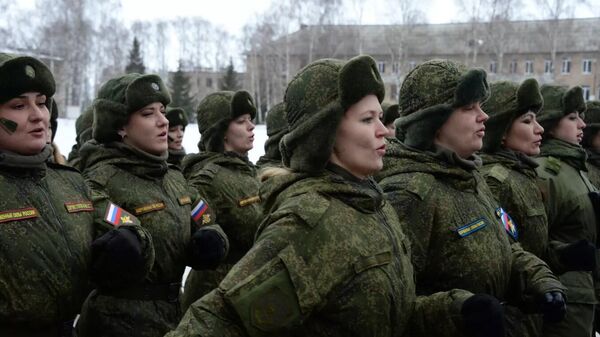 俄羅斯總統對身處前線幫助特別軍事行動戰士的女性表示感謝 - 俄羅斯衛星通訊社