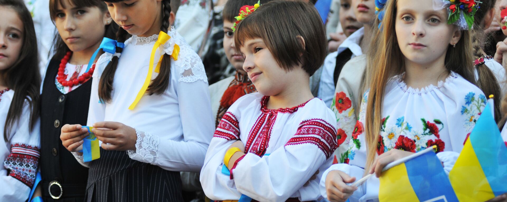 乌克兰的儿童 - 俄罗斯卫星通讯社, 1920, 12.03.2024
