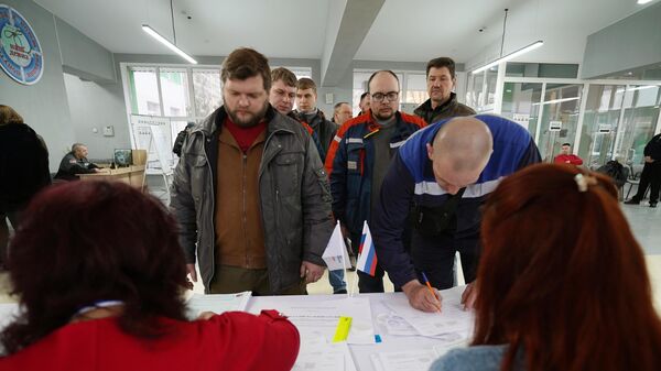 俄羅斯總統選舉投票 - 俄羅斯衛星通訊社