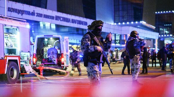 莫斯科州恐怖袭击中一女孩儿通过装死逃生